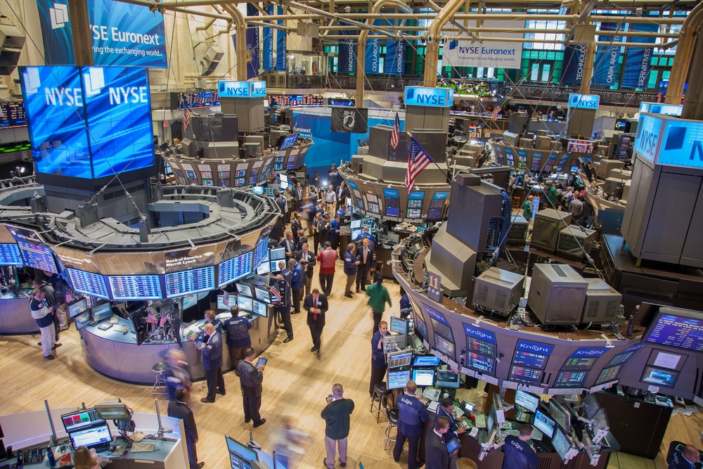 Wall-Street-NYSE-floor-stock